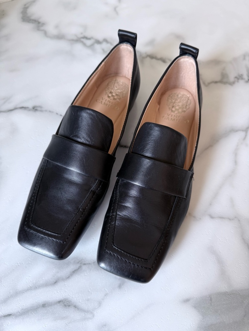 Vince Camuto Emenlyn Loafer size 7 Leather Business Casual Minimalist Luxury
